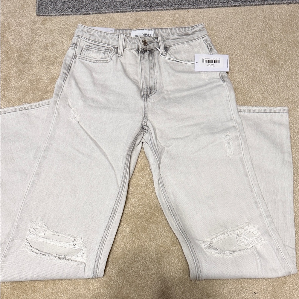 Women's Flare Jeans in Light Gray